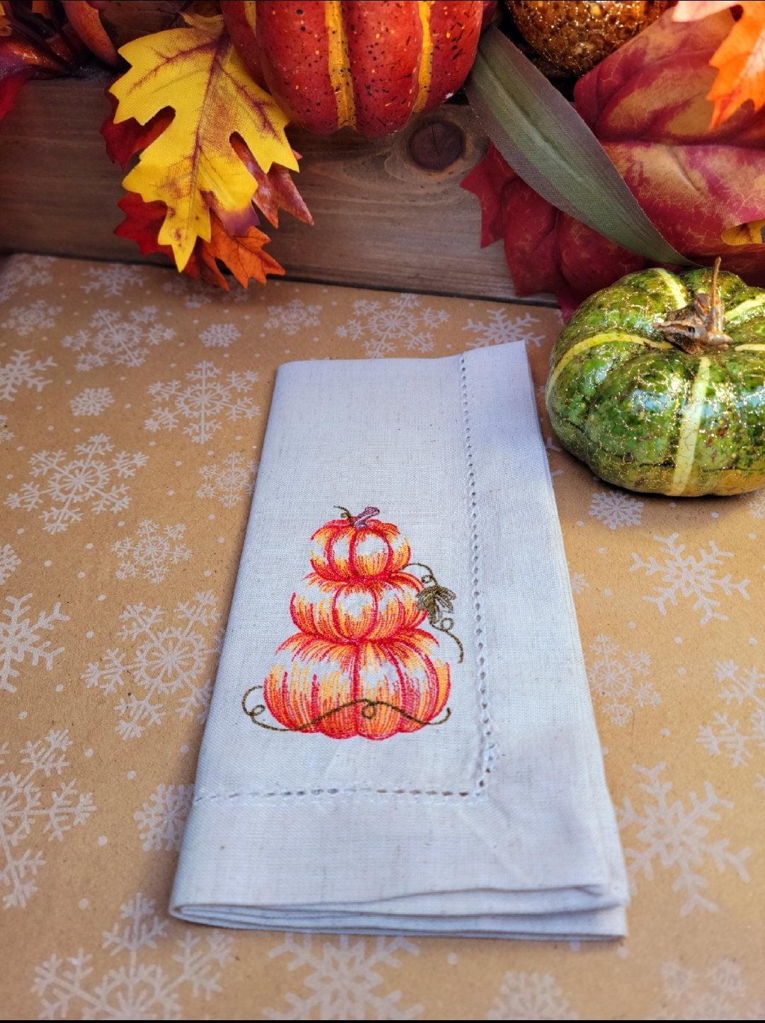 Ships within 24 hours of order | Set of 6 Thanksgiving Napkins | Linen Dinner Napkins | Embroidered Napkin | Fall Napkins | Gift Idea | Gift